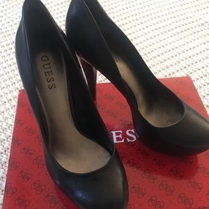 Guess Platform heels